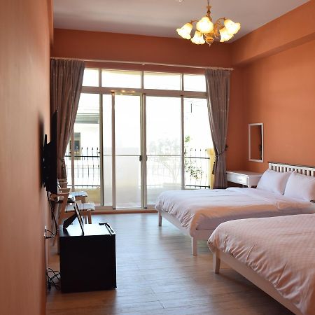 Red Roof B&B Taitung Exterior photo